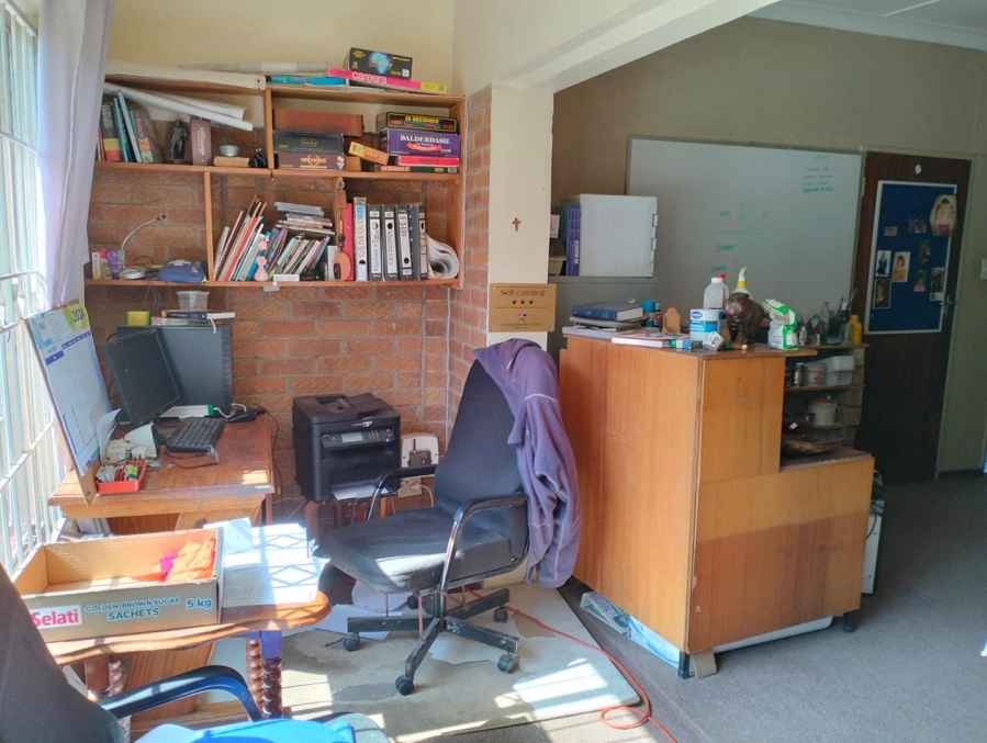 9 Bedroom Property for Sale in Bayswater Free State